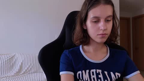 vanessa online show from 12/04/24, 06:11