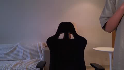 vanessa online show from 12/20/24, 09:21