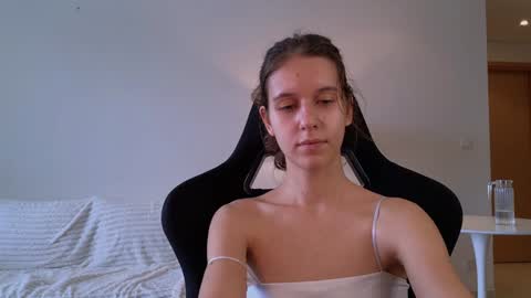 vanessa online show from 12/21/24, 01:15