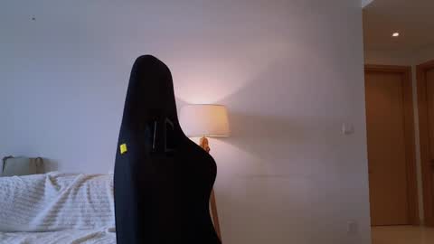 vanessa online show from 12/27/24, 02:36