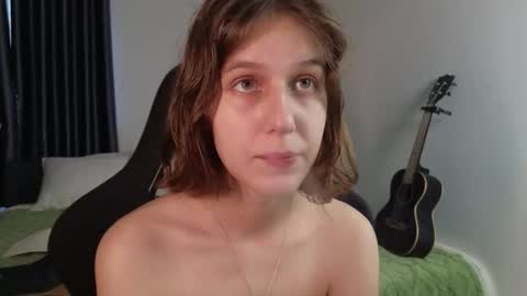 vanessa online show from 09/17/25, 02:24