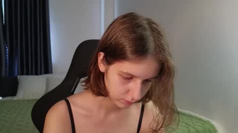 vanessa online show from 09/20/25, 05:52