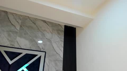 Vanessa Hard online show from 01/06/26, 07:50