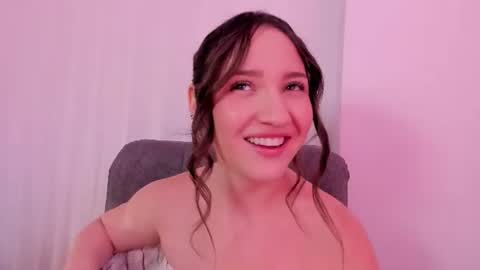vanessajohnsonn online show from 07/11/26, 09:05