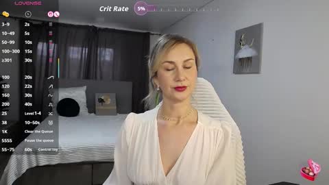 Snapshot of vanessakleiner chatting on 11/07/25, 11:32 Vanessa online show from 11/07/25, 11:32