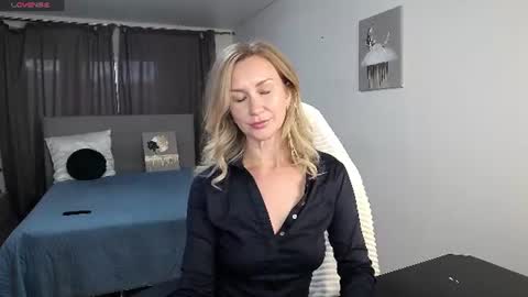 Vanessa  online show from 07/16/26, 03:51