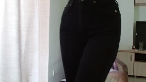 Vanessa online show from 02/23/25, 08:39