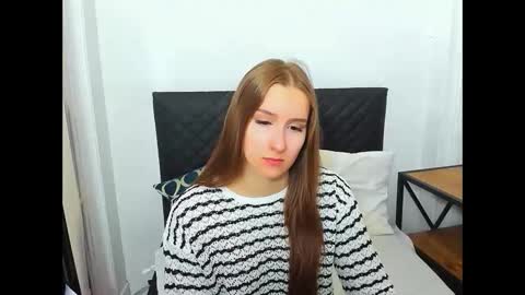 VanessaTrue online show from 03/23/26, 09:02