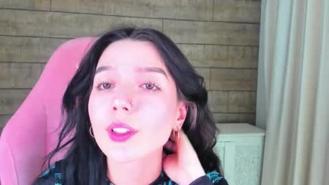 VanessaVienne online show from 03/09/26, 04:55