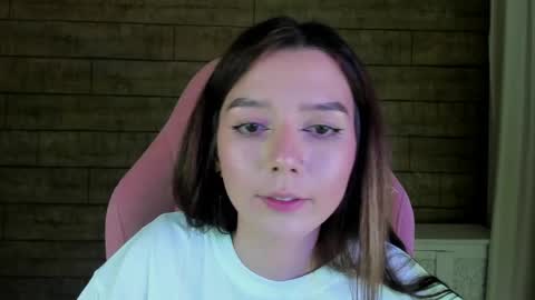 VanessaVienne online show from 04/11/26, 04:33