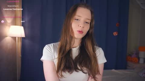 Luna online show from 11/10/25, 06:29