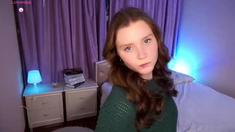 Luna online show from 11/30/25, 07:07