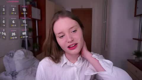 Luna online show from 02/03/26, 06:35