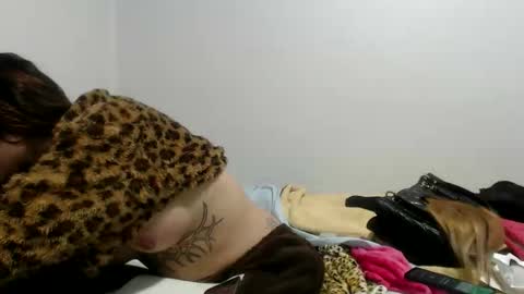 Snapshot of vanewildhot chatting on 01/10/26, 05:37 Catalina INSTA FOLLOW online show from 01/10/26, 05:37