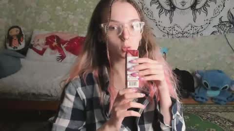 Adelina online show from 05/12/26, 12:46