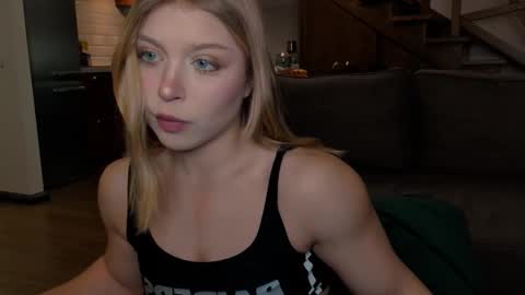 Vanilla online show from 11/18/25, 01:59