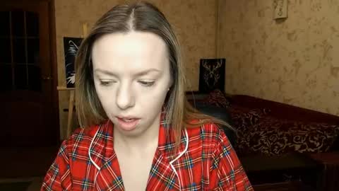 Snapshot of vanillamuffin chatting on 02/25/25, 06:47 VanillaMuffin online show from 02/25/25, 06:47