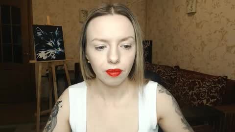 Snapshot of vanillamuffin chatting on 03/01/25, 01:07 VanillaMuffin online show from 03/01/25, 01:07