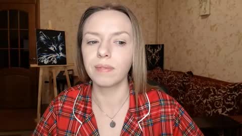 Snapshot of vanillamuffin chatting on 03/10/25, 07:32 VanillaMuffin online show from 03/10/25, 07:32