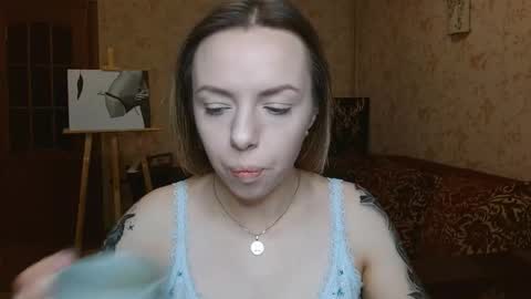 Snapshot of vanillamuffin chatting on 09/30/25, 05:12 VanillaMuffin online show from 09/30/25, 05:12