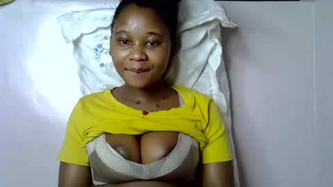 vanillavenus online show from 10/26/25, 11:09