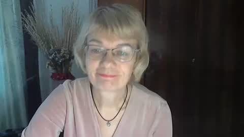 Vanillaxcreamy online show from 12/30/24, 09:27