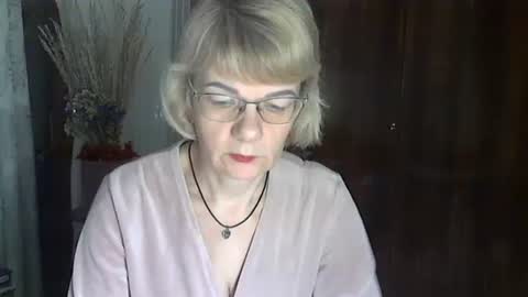 Vanillaxcreamy online show from 01/28/25, 02:42