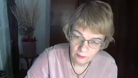 Vanillaxcreamy online show from 01/31/25, 01:23