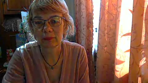 Vanillaxcreamy online show from 02/24/25, 11:43