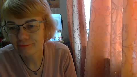 Vanillaxcreamy online show from 02/25/25, 10:37