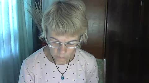 Vanillaxcreamy online show from 10/01/25, 09:48