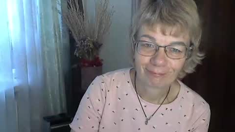 Vanillaxcreamy online show from 11/16/25, 07:14