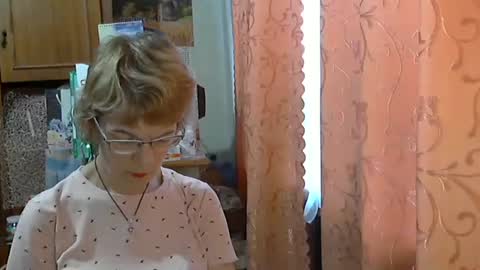 Vanillaxcreamy online show from 12/17/25, 09:59