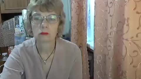 Vanillaxcreamy online show from 12/21/25, 07:48