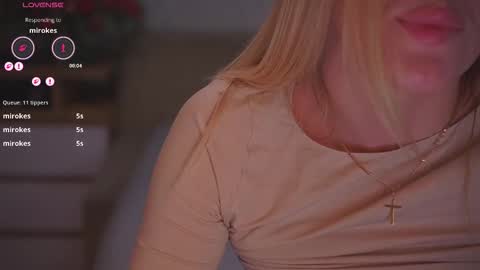 Sophie online show from 01/18/26, 01:09