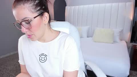 Karine online show from 09/30/25, 11:48