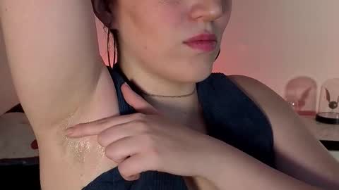 Snapshot of vanlet chatting on 10/08/25, 10:51 Elizabeth online show from 10/08/25, 10:51