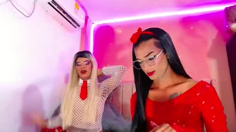 Snapshot of vannesa01 chatting on 01/18/25, 11:44 vannesa01 online show from 01/18/25, 11:44