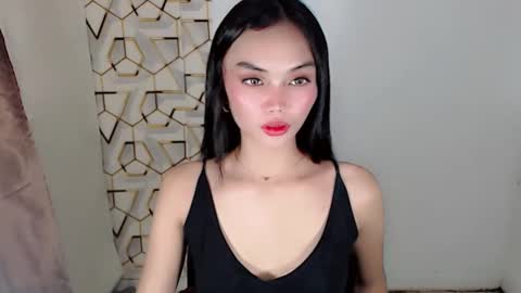 VANNESA online show from 10/19/25, 09:32