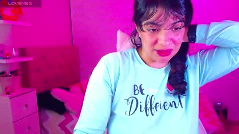 Vanesa online show from 12/06/24, 02:13