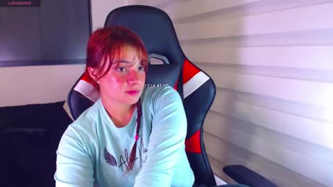 Vanesa online show from 04/07/26, 08:09