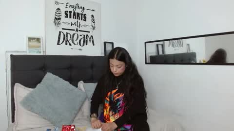 vane online show from 10/02/25, 07:21