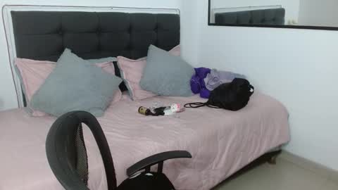 vane online show from 02/03/26, 09:09