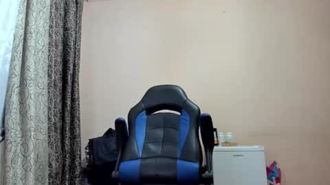 vano_822 online show from 02/01/26, 09:35