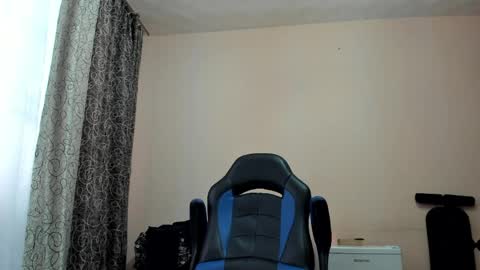 vano_822 online show from 04/09/26, 06:19