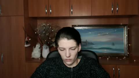 Snapshot of vanrey_ chatting on 02/25/25, 07:42 Vanessa online show from 02/25/25, 07:42