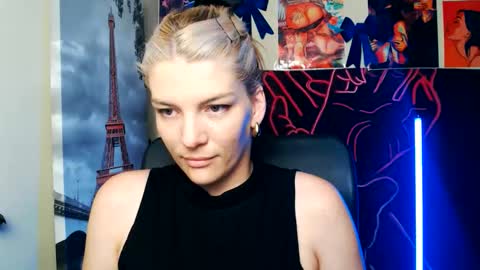 Vanessa online show from 05/26/26, 04:47