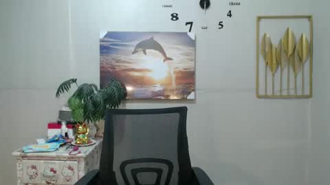 Snapshot of vanxxx2005 chatting on 12/15/24, 09:20 vanxxx2005 online show from 12/15/24, 09:20