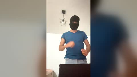 vaquerofit18 online show from 04/15/26, 08:10