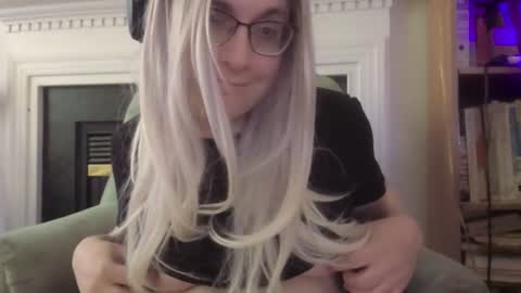 Varina online show from 04/08/26, 03:56